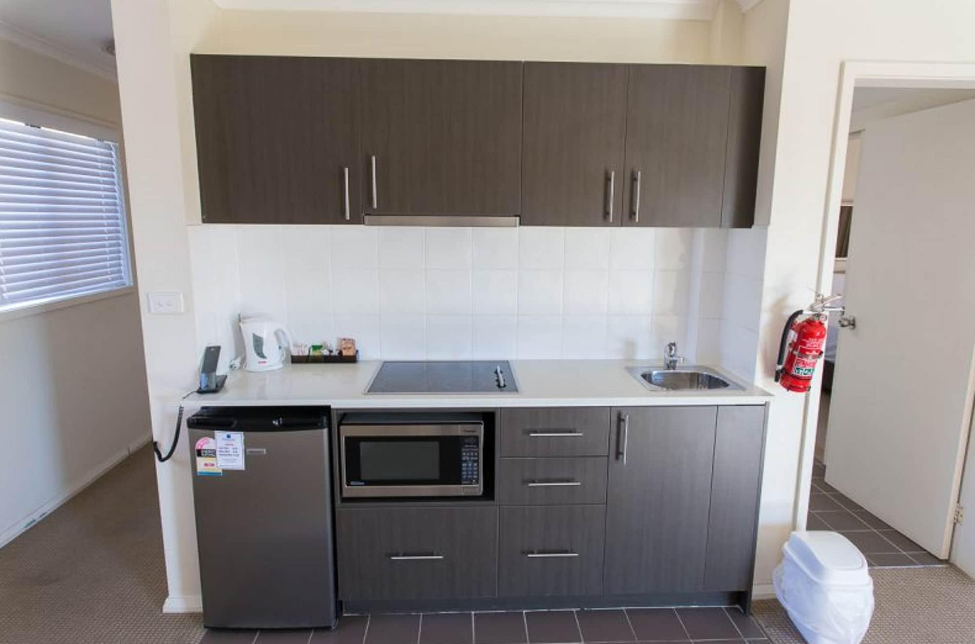 Peninsula Nelson Bay Motel And Serviced Apartments Exterior photo